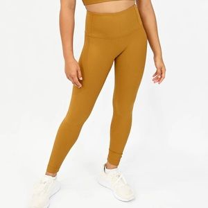 Beat Athletica Ribbed 7/8 Leggings (M) Mustard